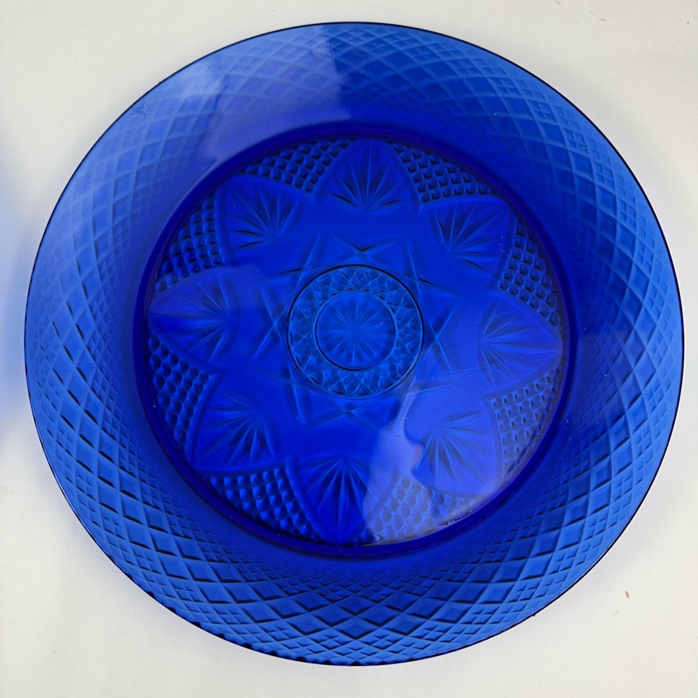 Vibrant Antique Sapphire Blue CRISTAL D'ARQUES - DURAND